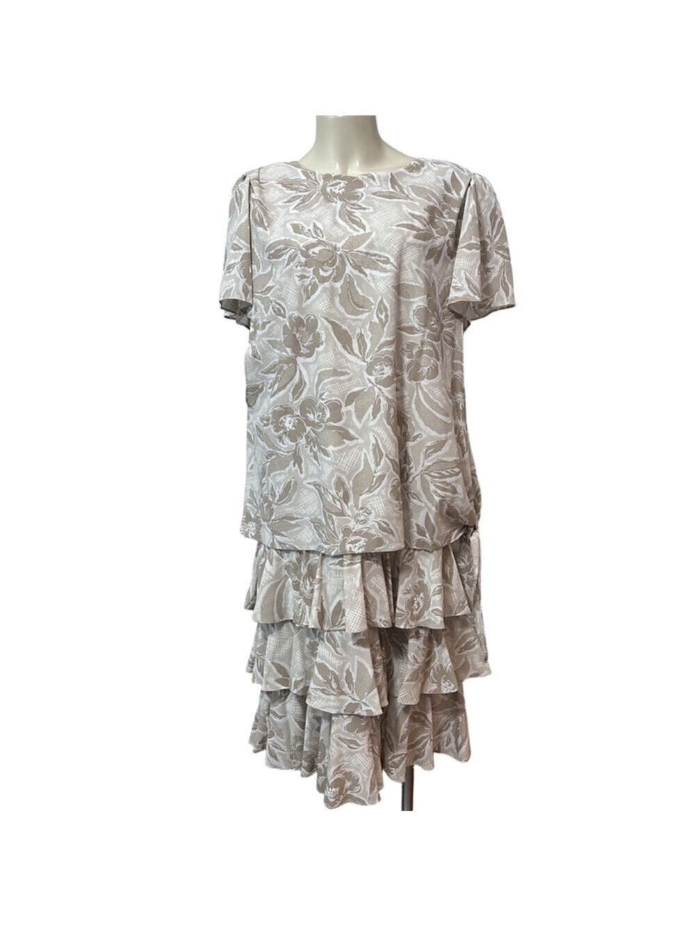 Gilberti Beige White Floral Ruffle Tiered Dress Size 8 Vintage Style